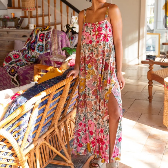 NATURAL LIFE Dresses & Skirts - Natural Life Patti Side Slit Vintage Summer Floral Maxi Dress SIZE L/XL